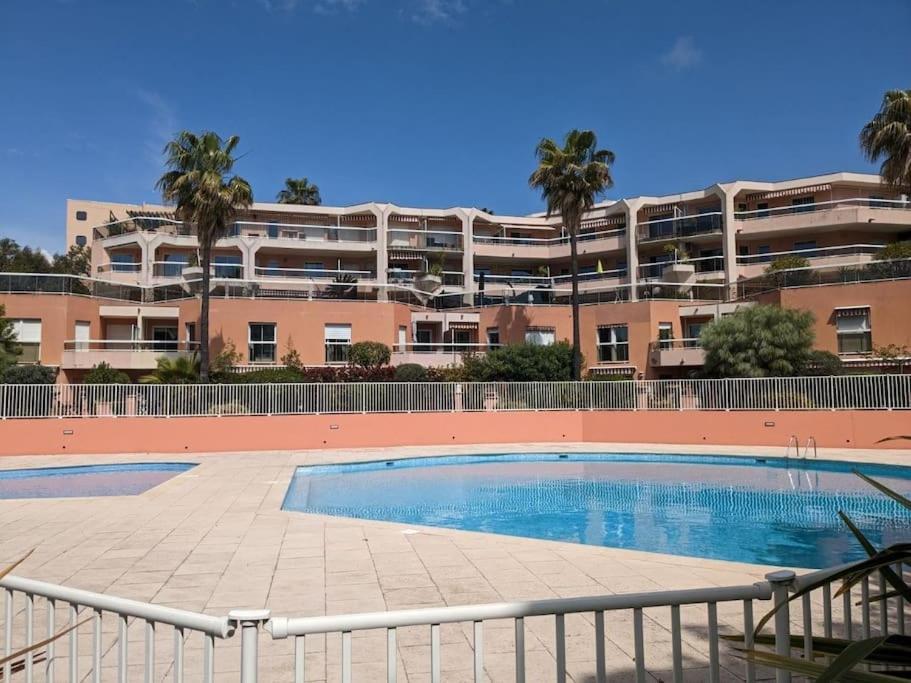 Appartement Vue Mer Sur Les Hauteurs De Nice Exteriör bild